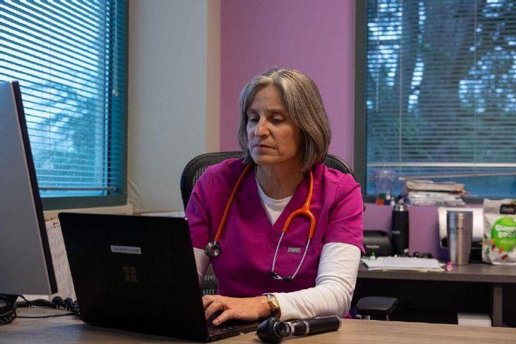 Oregon bill to limit how much THC goes into each edible fails